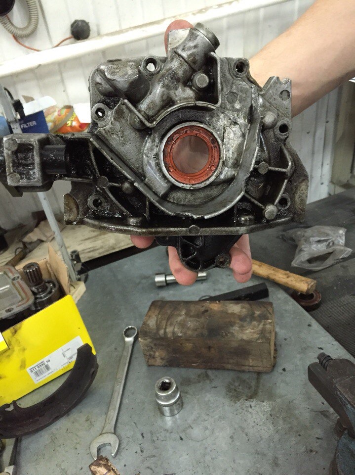 Замена масляного насоса и ремень грм — LADA 2109, 1,5 л., 1998 года ...