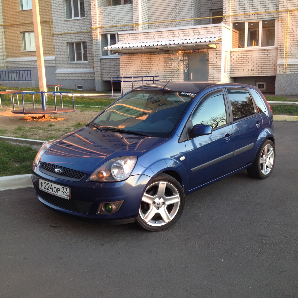 Новые Колеса =) — Ford Fiesta (Mk V), 1,6 л, 2008 года | колёсные диски |  DRIVE2