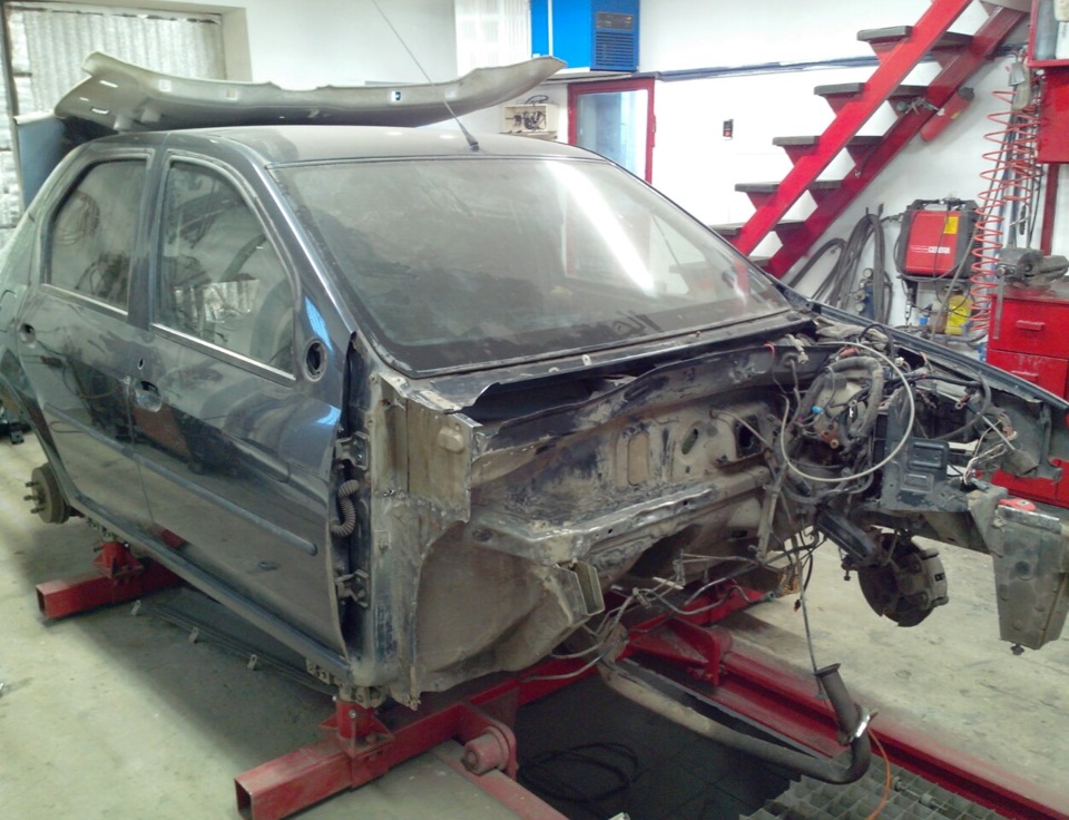 жесть рено логан 2008г.в — Lada Калина хэтчбек, 1,6 л, 2007 года ...