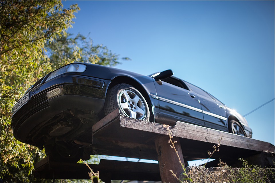 На эстакаде. Смотрим из под низу. — Audi 100 (C4), 2,6 л, 1993 года |  своими руками | DRIVE2