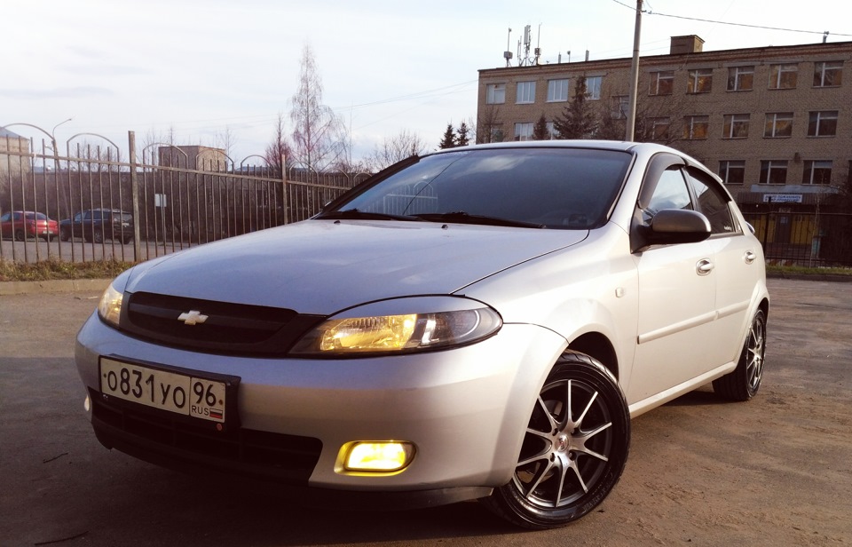 Фото в бортжурнале Chevrolet Lacetti 5D