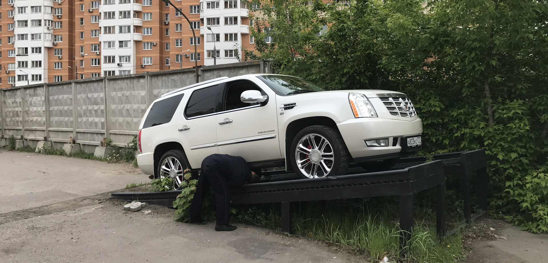 Постановка на учёт в Москве — та ещё веселуха( — Cadillac Escalade (3G),  6,2 л, 2011 года | покупка машины | DRIVE2