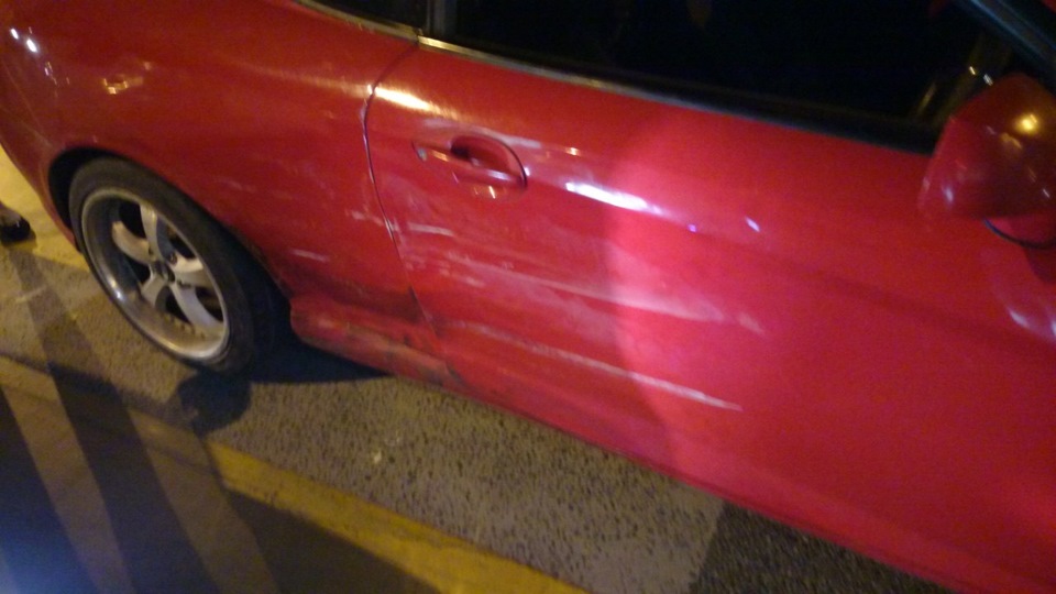 Куплю правую дверь без обшивки кузов GK или подскажите артикул ...