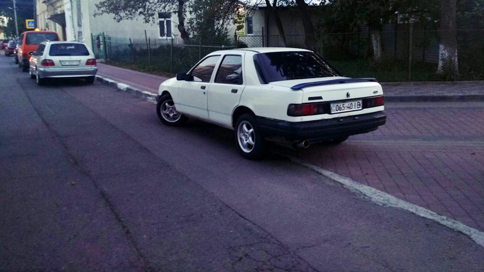 ford sapphire