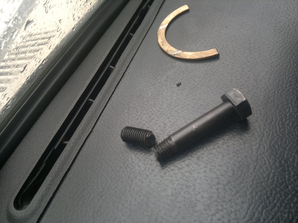 сломал болт крепления коленвала — Lada 21053, 1,5 л, 1996 года | другое ...