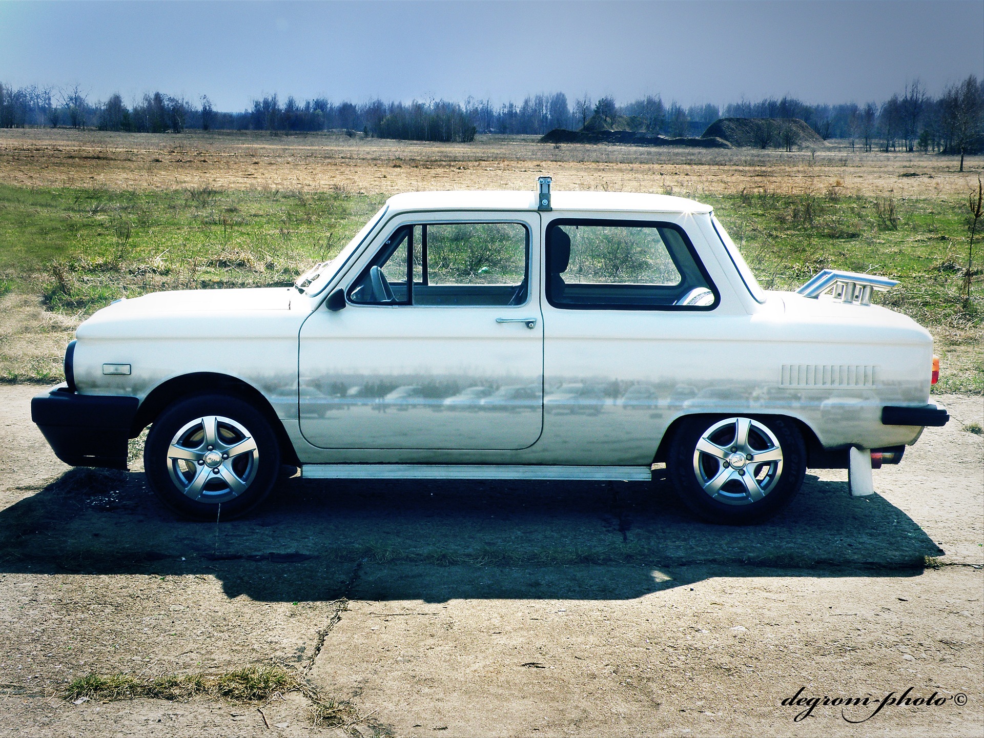 Девушка и автомобиль — ЗАЗ 968, 1,8 л, 1993 года | фотография | DRIVE2