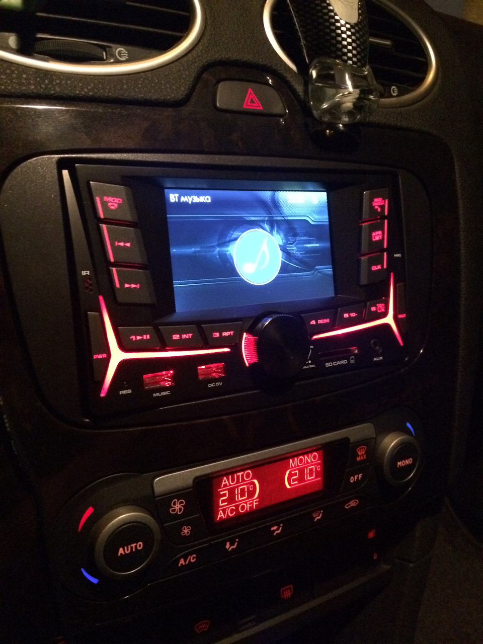 Замена штатной магнитолы — Ford Focus Hatchback II, 1,6 л, 2007 года ...