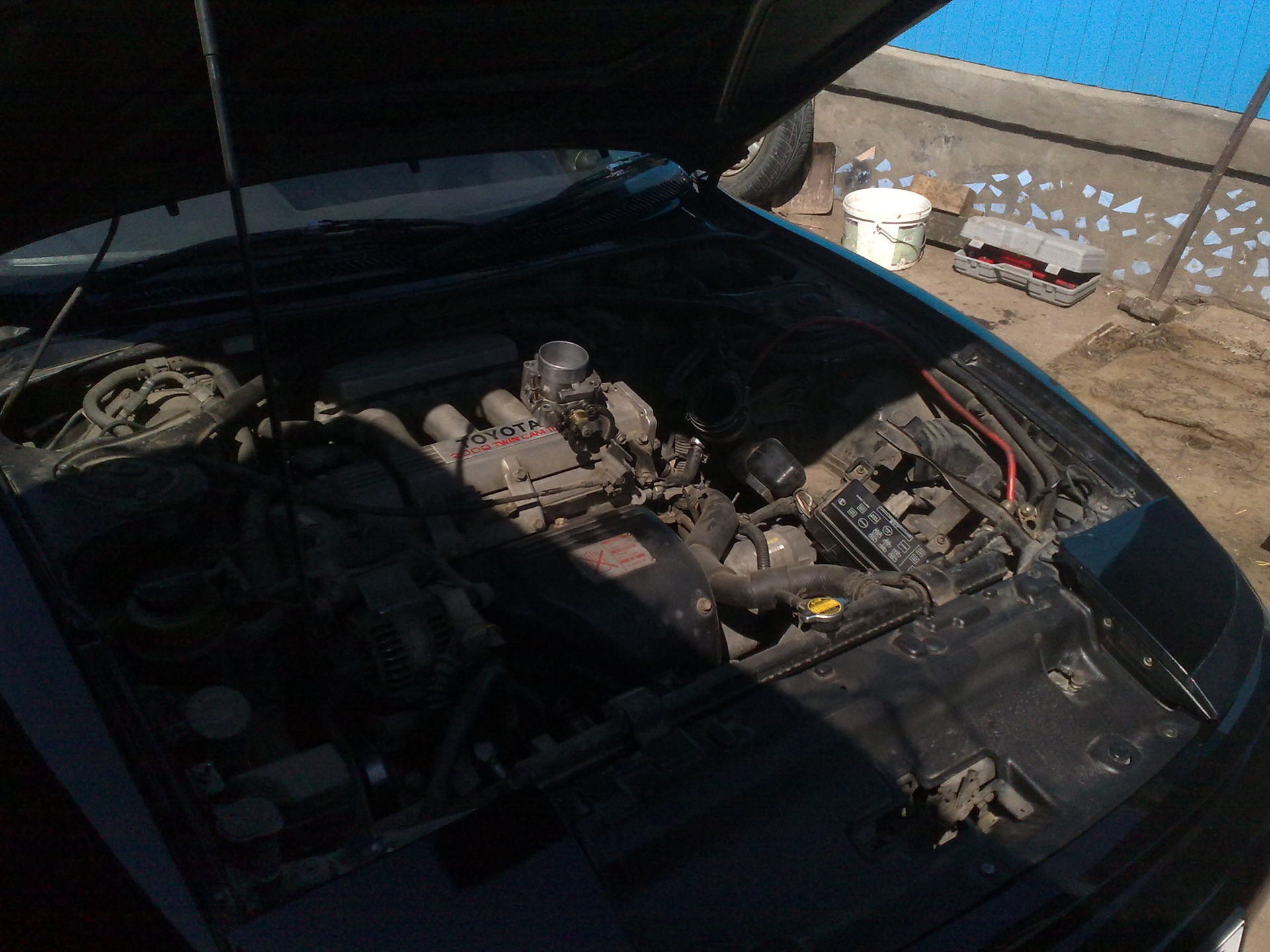 Preventive flushing of the throttle injectors engine  - Toyota Celica 20 L 1992