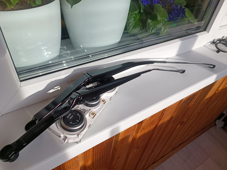 Дворники — Mazda 6 (1G) GG, 2,3 л, 2003 года | своими руками | DRIVE2