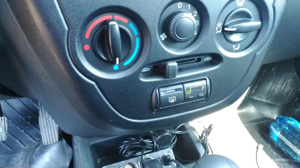 Очистка дроссельной заслонки — Lada Гранта, 1,6 л, 2012 года | своими ...