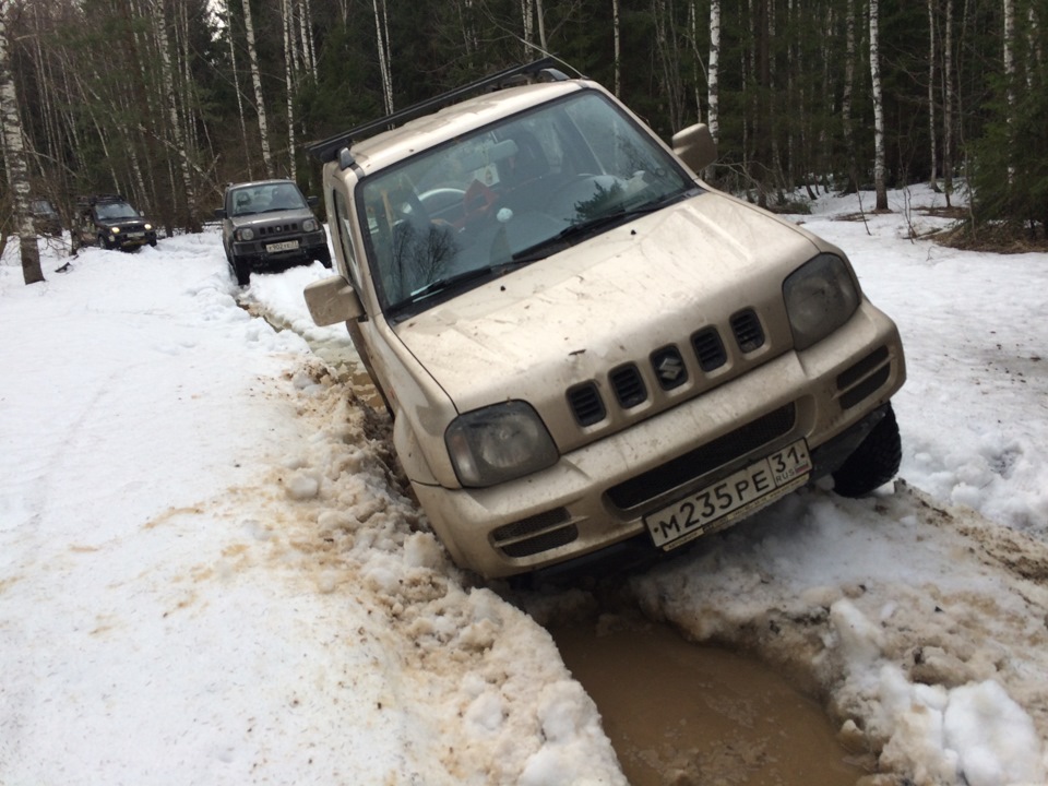 Мой первый разборт кстати. — Suzuki Jimny (1G)