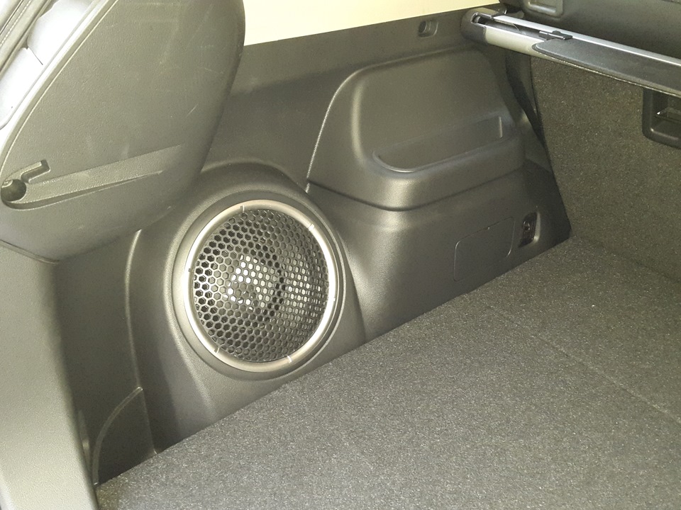 Mitsubishi outlander sales sport subwoofer enclosure