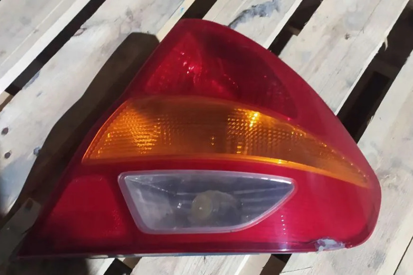 фонари задние prius 10 кузов на Toyota Prius (10), Toyota Prius (11). Б ...