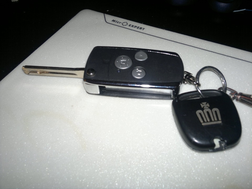 Flip-key — Ключ-выкидушка — — Toyota Crown (S170), 2001 года ...
