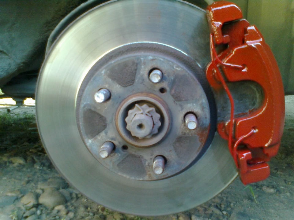 Покрасить суппорт и барабан. Цвет суппортов. Крашеные суппорта и барабаны венто. Покрасить суппорт и барабан. Покраска барабанов и суппортов.