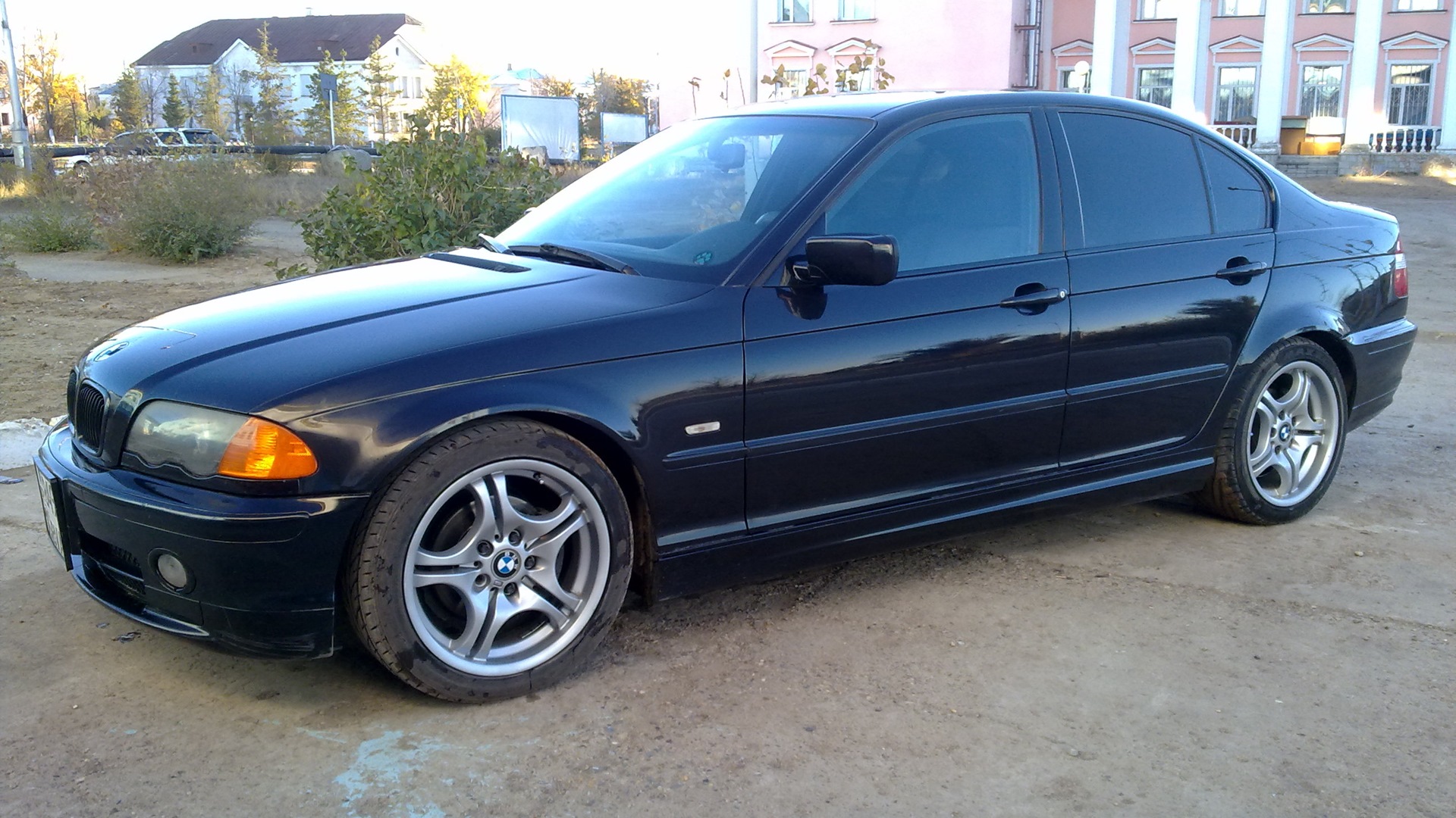 BMW 3 series (E46) 2.2 бензиновый 2001 | чёрная тройка на DRIVE2