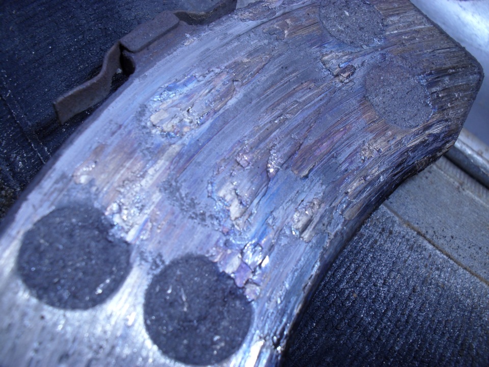 Ну как так то…(колодки, замыкание?) — Lada 11113 Ока, 0,8 л, 2002 года ...