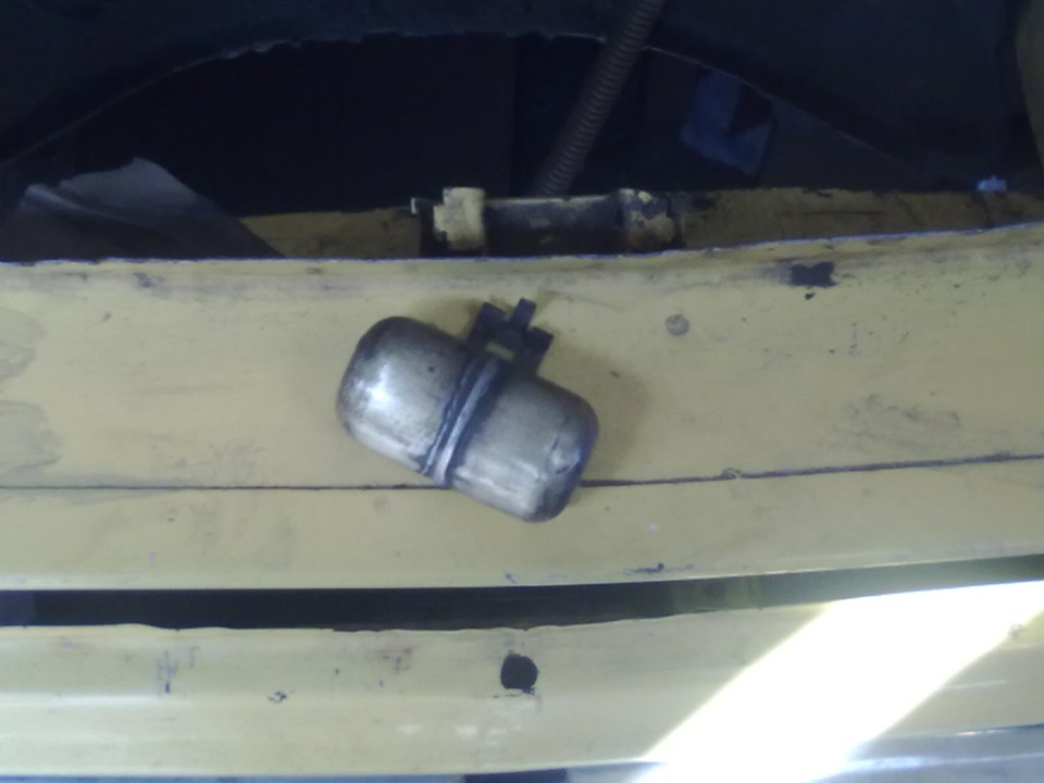 Застучал двигатель, из за недостачи масла !((( — LADA 21013, 1,6 л ...