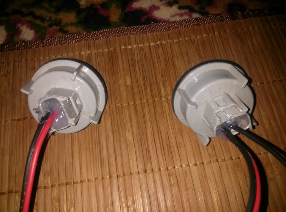 Дэу матиз установить противотуманки. 6d2d182s 960. Дэу матиз установить противотуманки фото. Дэу матиз установить противотуманки-6d2d182s 960. картинка Дэу матиз установить противотуманки. картинка 6d2d182s 960. ПредисловиеПриобрел я себе Мотю в ушатанном состоянии. "Полечил" бедолагу и взялся исправлять мелкие косяки. На этот аппарат были установлены кустарно противотуманки (ПТФ). Установили их очень просто, не замарачиваясь. От замка зажигания кинули проводок (+) напрямую к фарам, а массу тянули через кнопку в салоне.