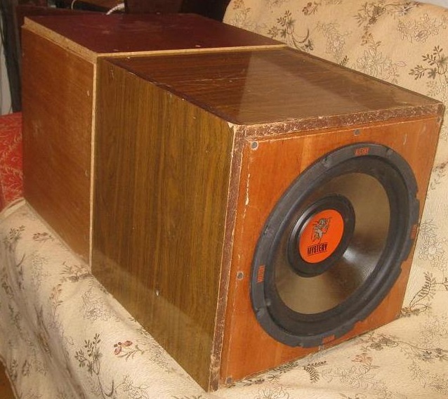 Переделка сабвуфера — Москвич 2140, 2 л, 1984 года | автозвук | DRIVE2