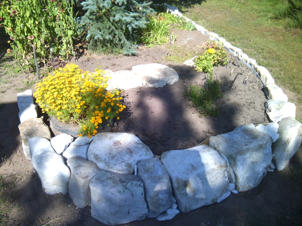 Камни приличные, еле затащил их в машину. — Toyota Carina (5G)