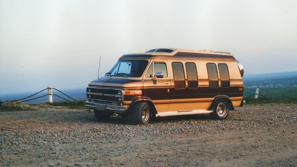 chevrolet van 1983