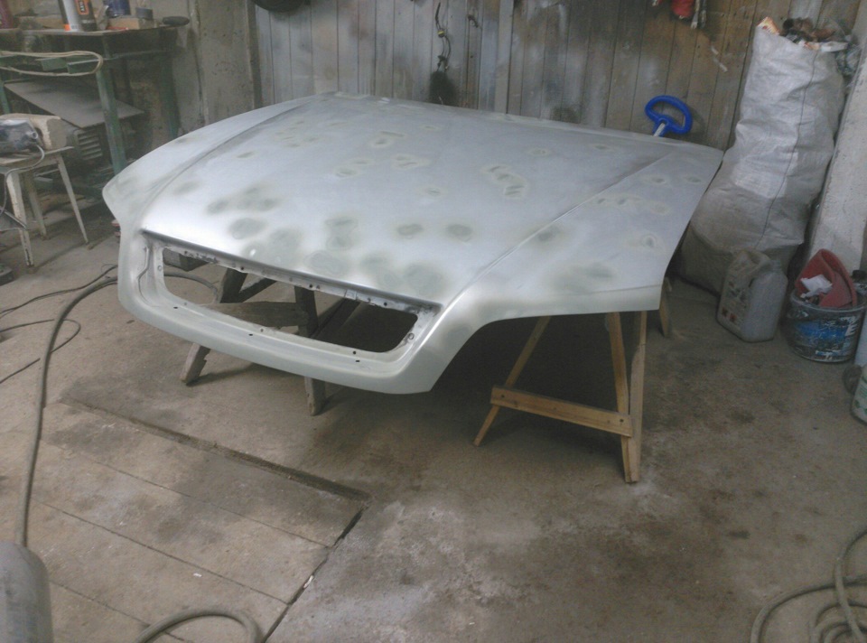 Подчистил сколы на капоте — Opel Omega B, 3 л, 1994 года | кузовной ...