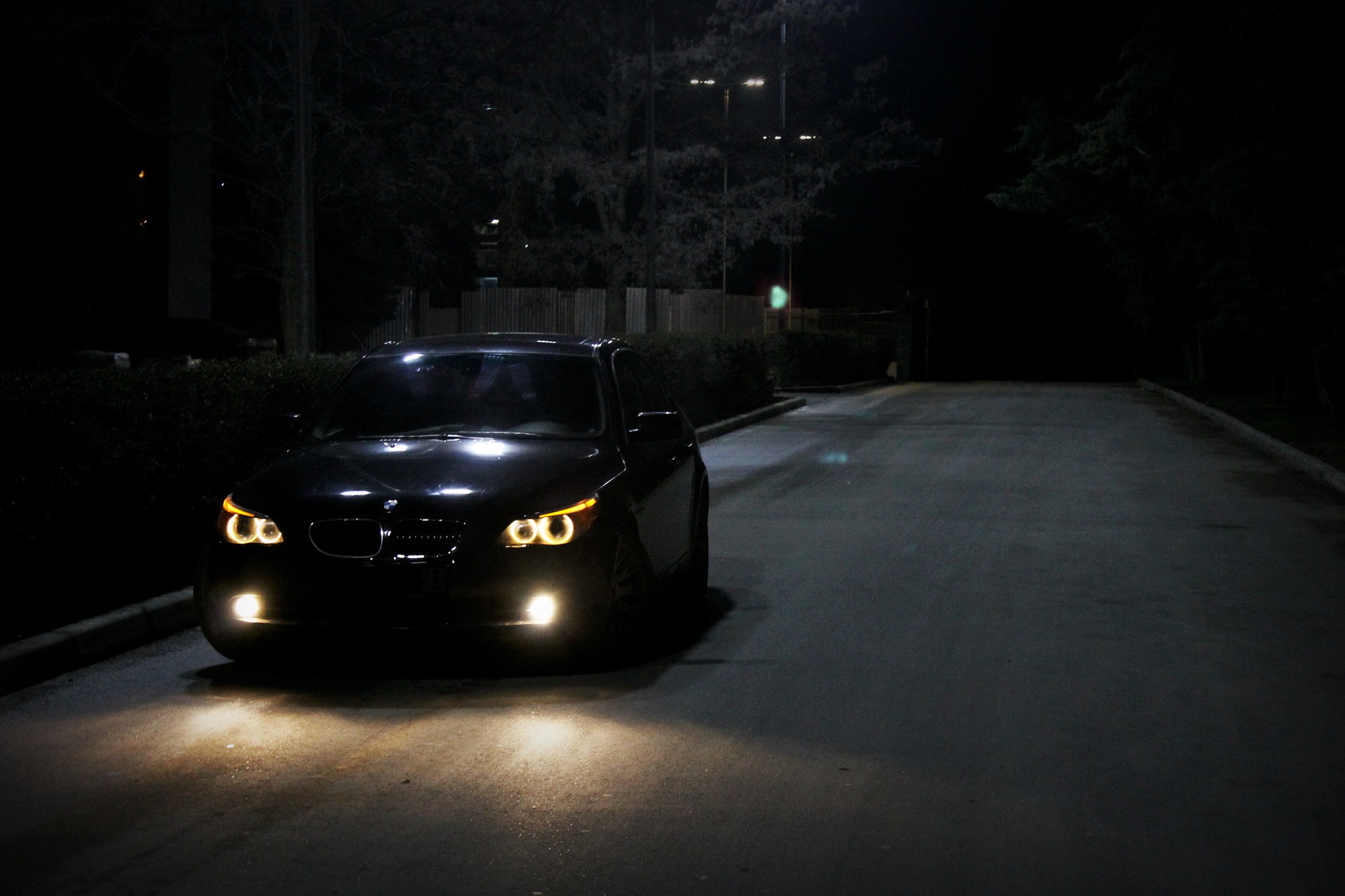BMW m5 e60 в темноте