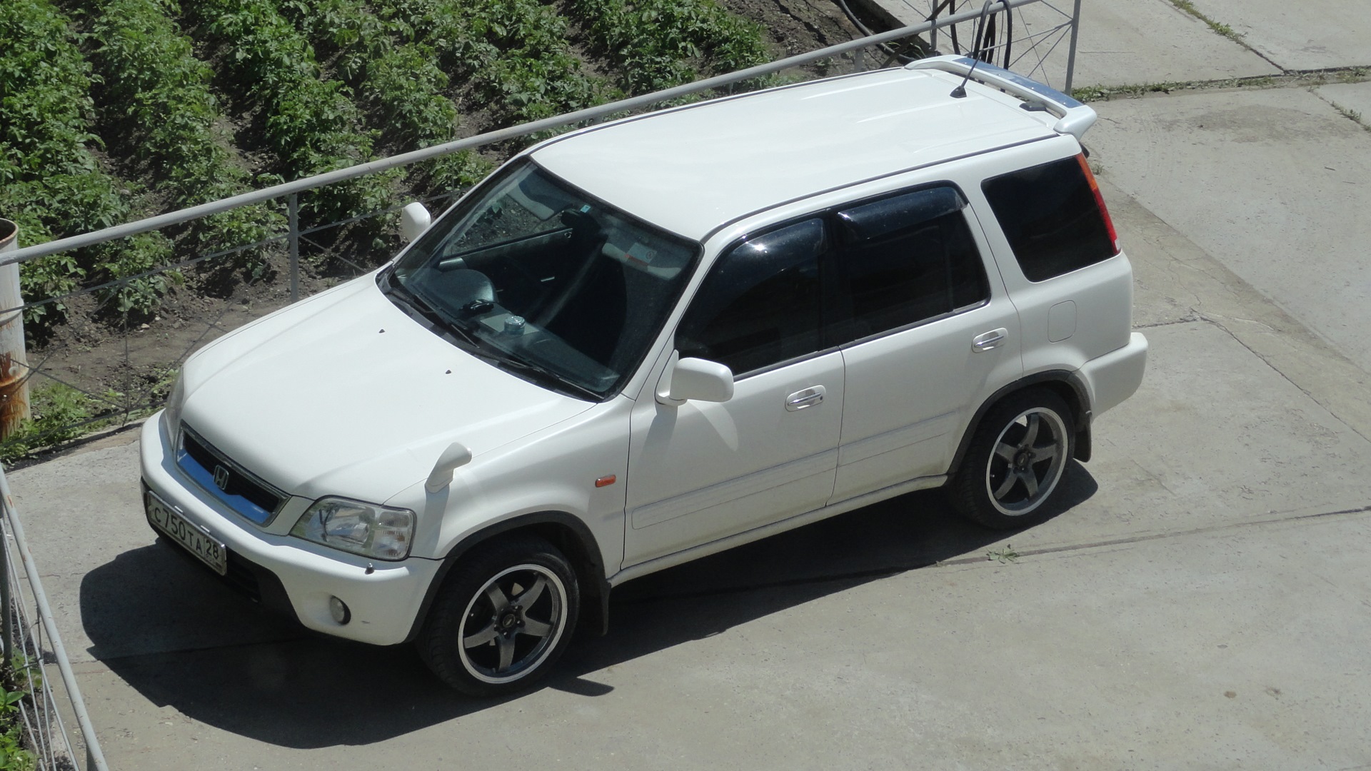 Хонда срв рд1 купить в новосибирске. Honda CRV rd1. Honda CR-V 1999. Honda CRV rd1 White. Honda CRV 1999.