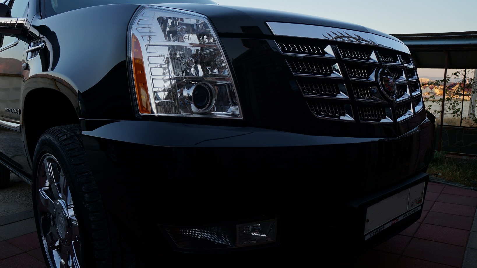 Cadillac Escalade (3G) 6.2 бензиновый 2009 | 