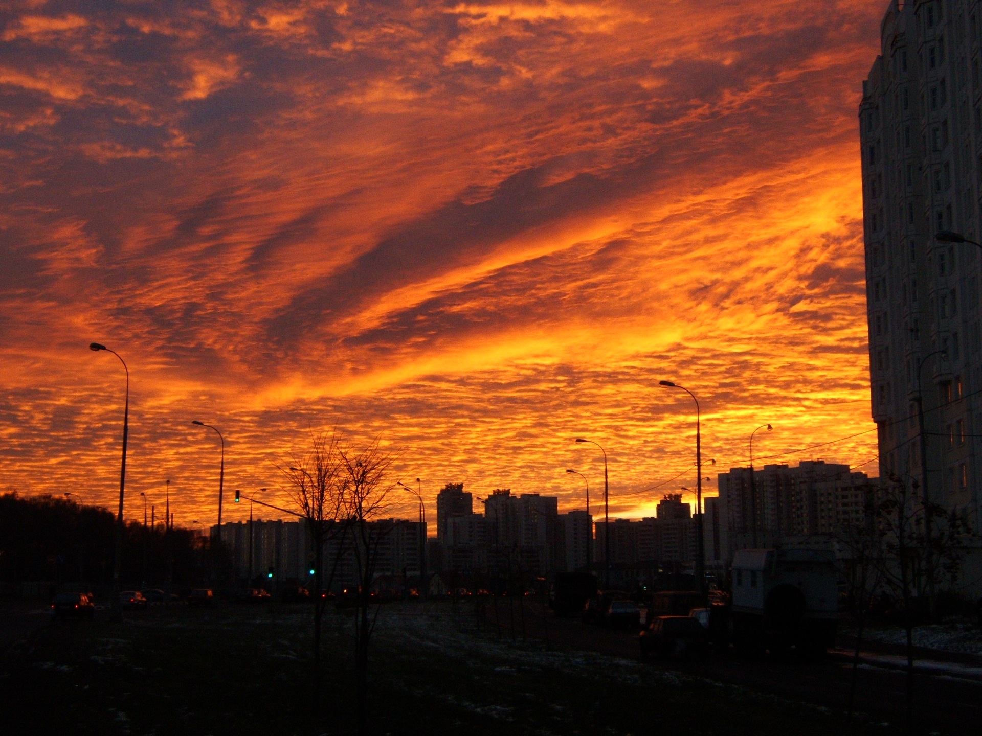 Рассвет в городе