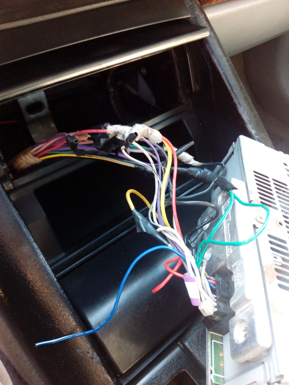 "Папа" на магнитолу — Renault Safrane, 2,2 л, 1997 года | своими руками ...