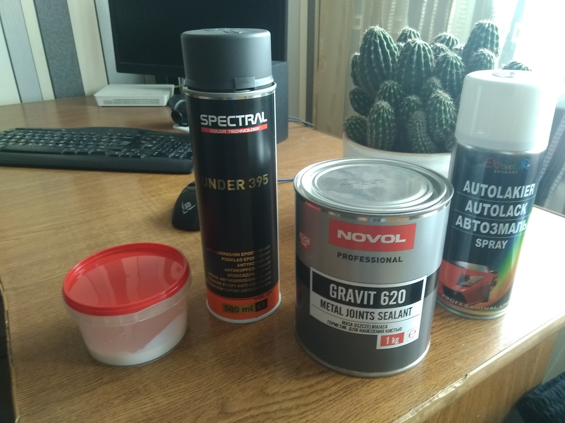 Грунт эпоксидный novol "spectral" 395. Spectral novol акриловая краска. Мокрый грунт для авто. Грунтовка мокрый по мокрому. Эпоксидный грунт spectral under 395.