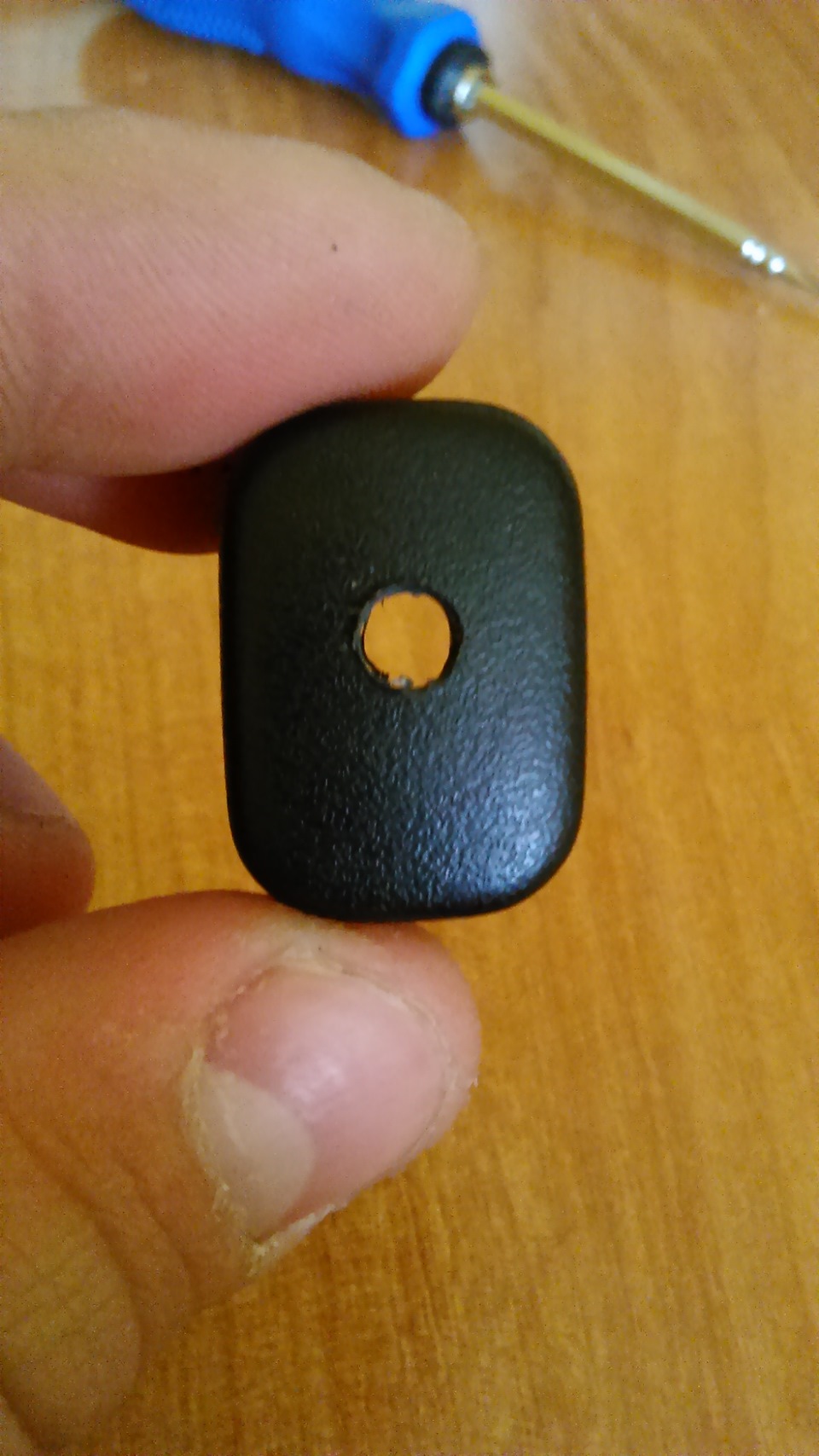 Usb зарядка в панель авто