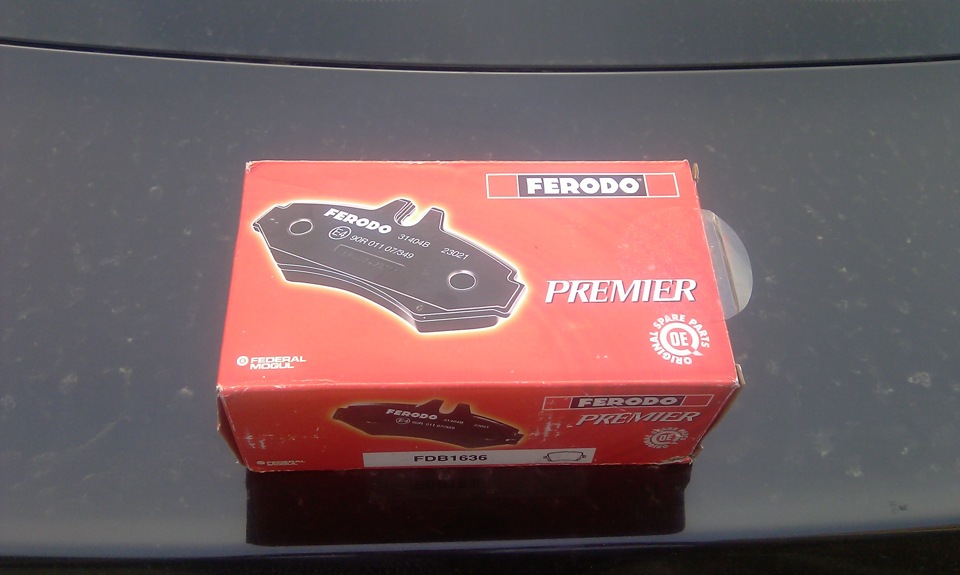Колодки тормозные феродо премьер на ауди а7. Ferodo logo. Ferodo fdb4623w колодки передние. Ferodo fdb. Тормозные колодки ferodo красные на ваз 2110.