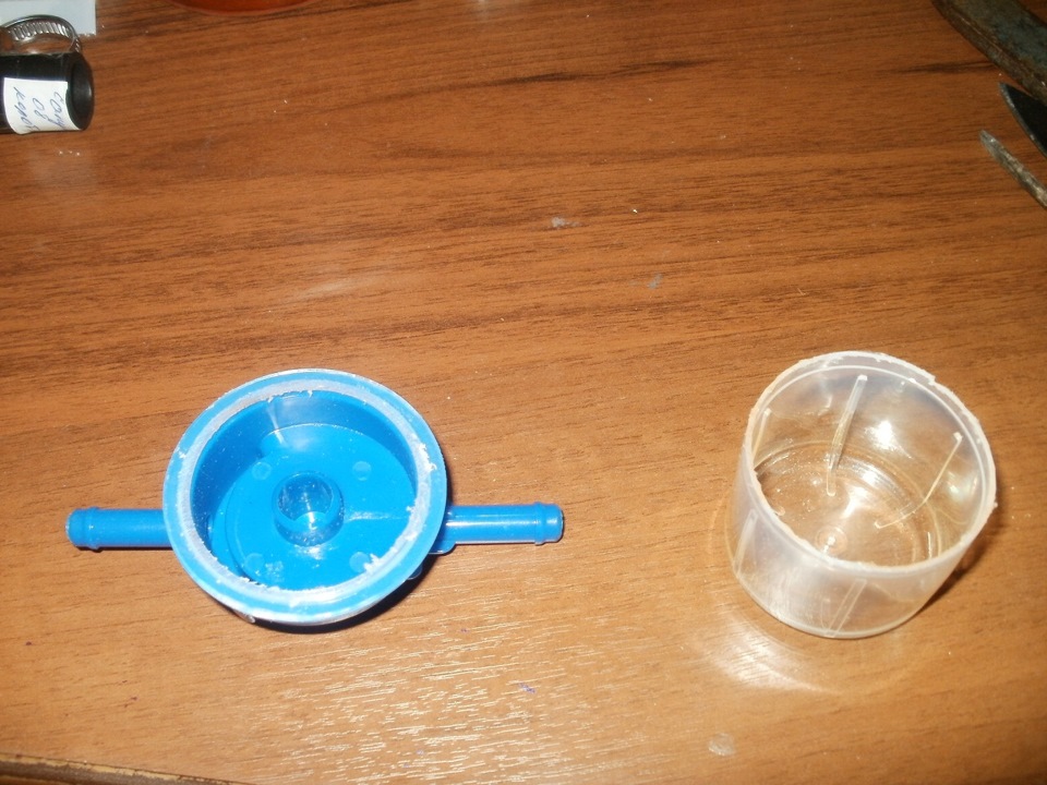 "Помойка" для вентиляции картера(сапуна) — Lada Приора хэтчбек, 1,6 л ...