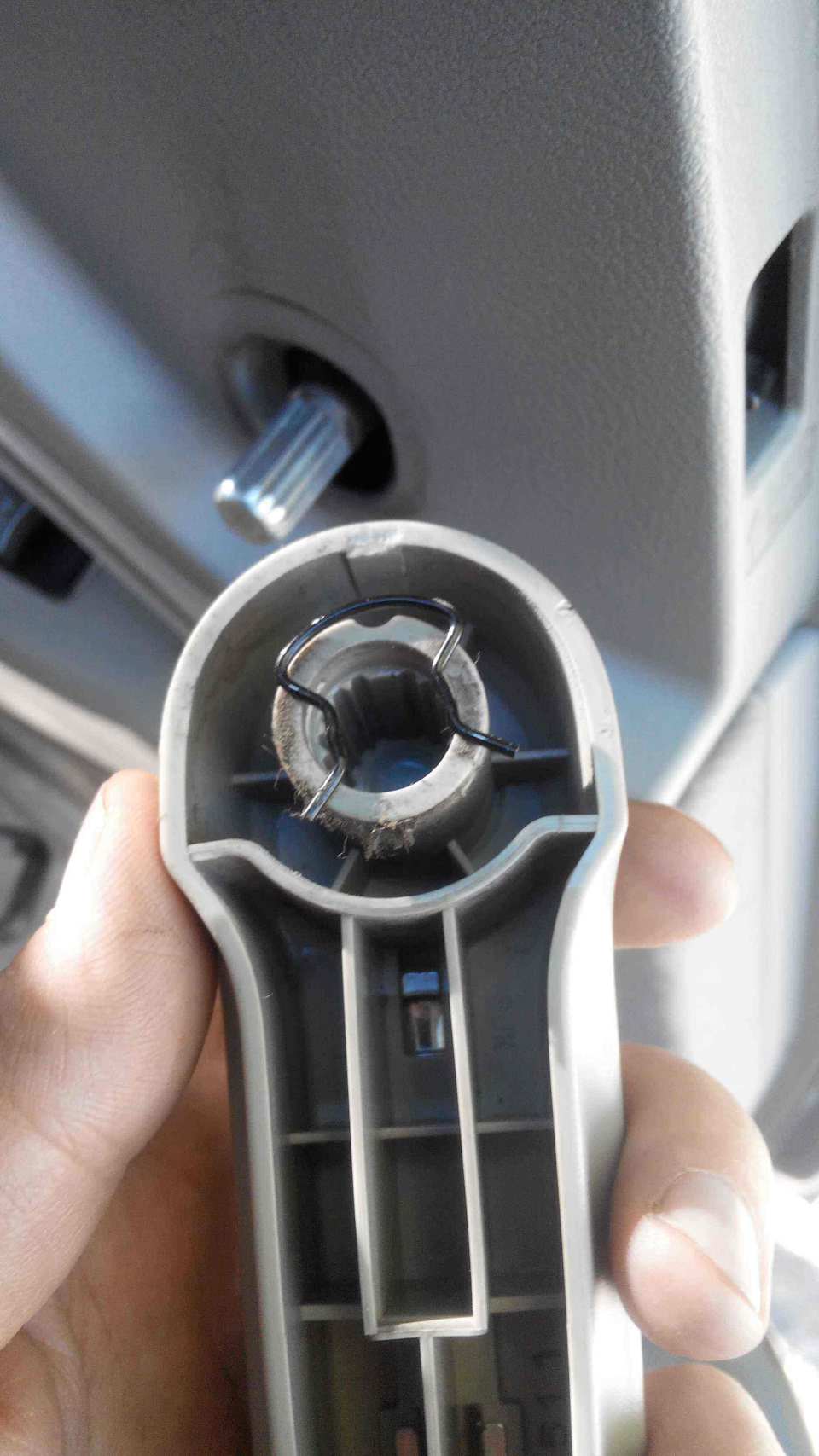 Как разобрать боковую дверь