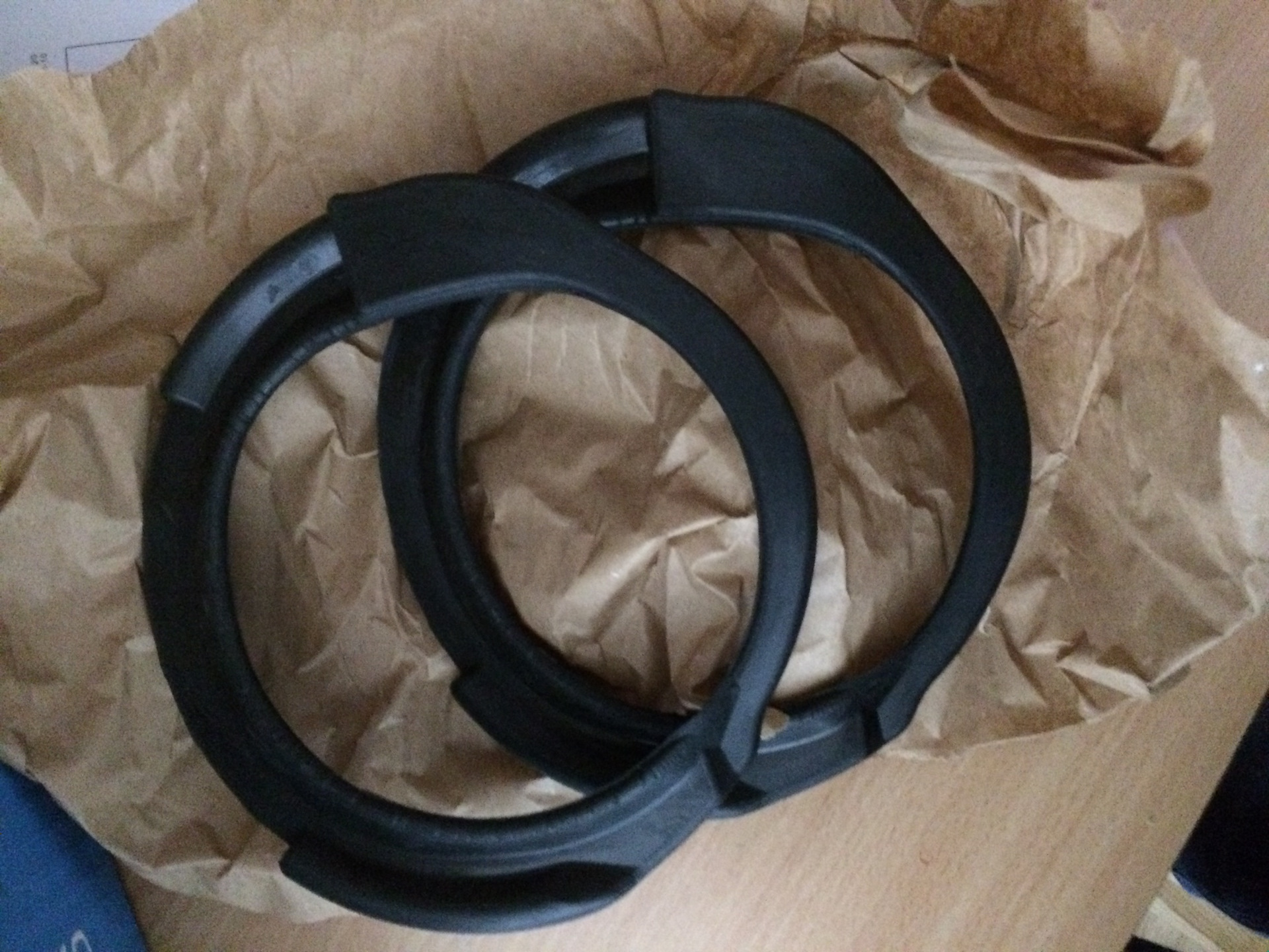 Резинки под пружинами амортизатора. — Volvo S80 (1G), 2,4 л, 1999 года ...