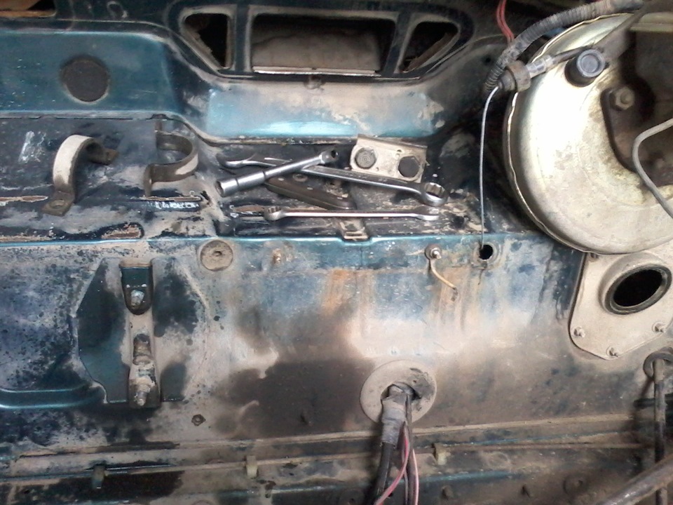 По немногу готовимся к сборке, перебор рулевой рейки — LADA 21100, 1,5 ...