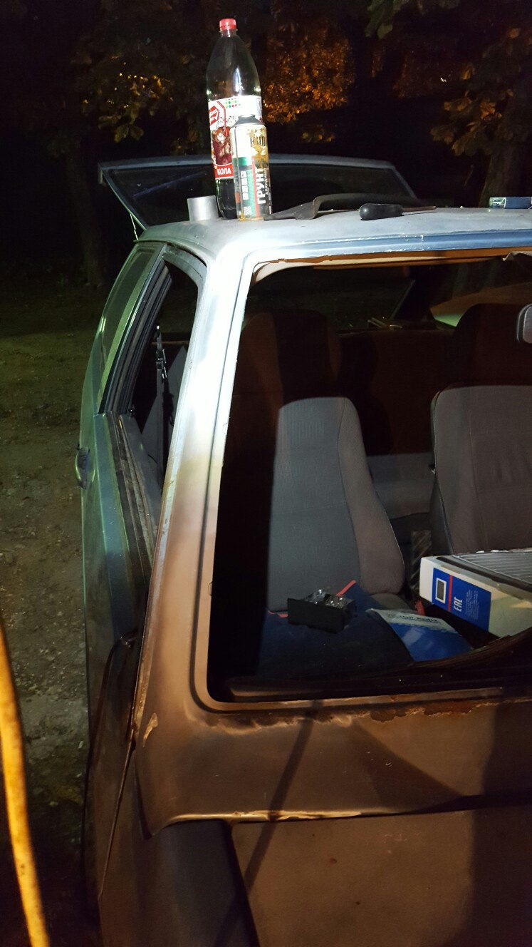 Замена лобового стекла — Lada 2108, 1,3 л., 1986 года | своими руками ...