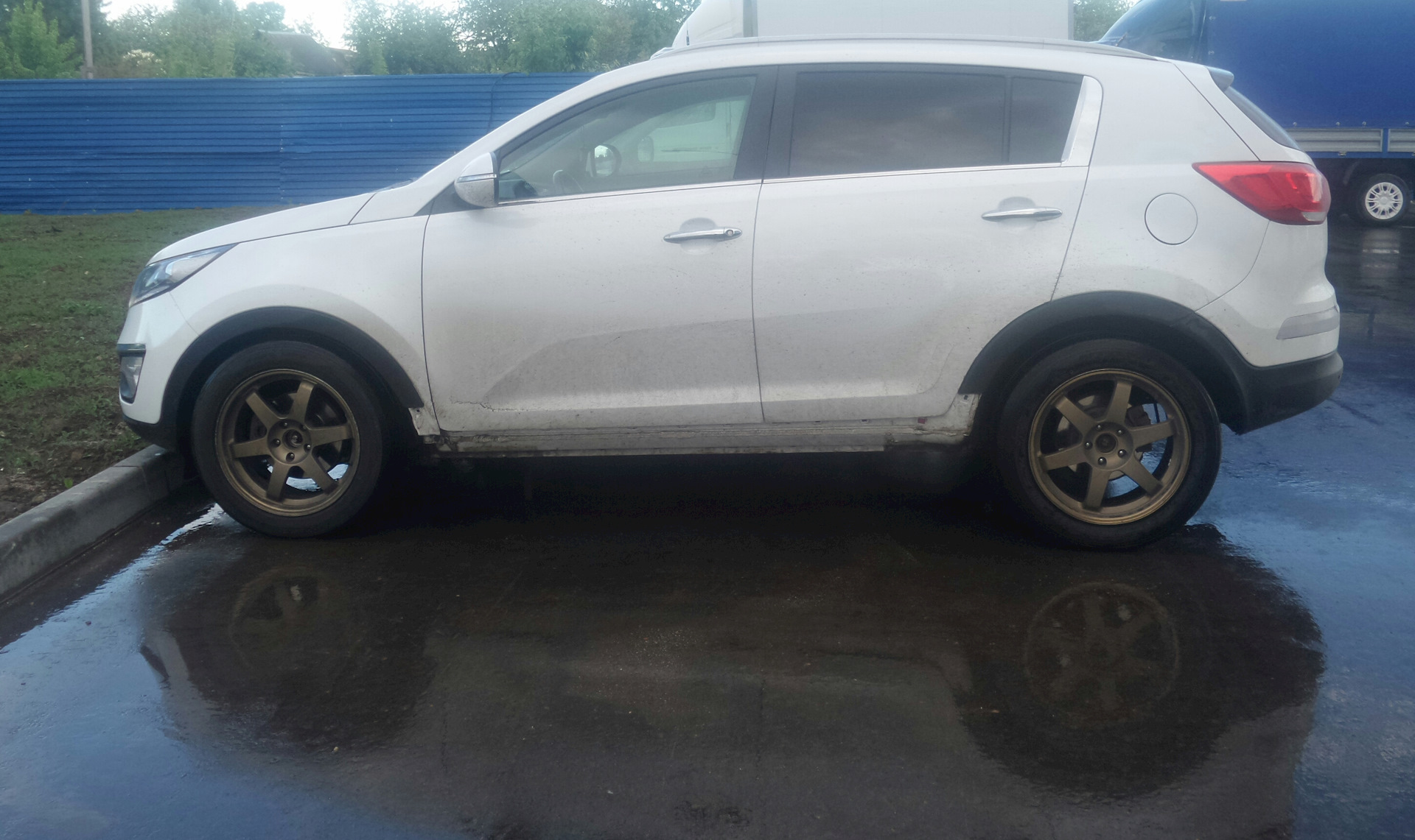 245 50 r18. 245/50 R18 на Kia Sportage. Kia Sportage 3 шины 245/50 17. 235/50 R18 Sportage.