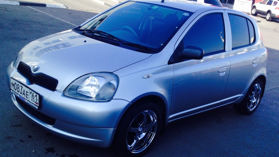 Toyota Vitz (10) 1.0 бензиновый 2000 | на DRIVE2