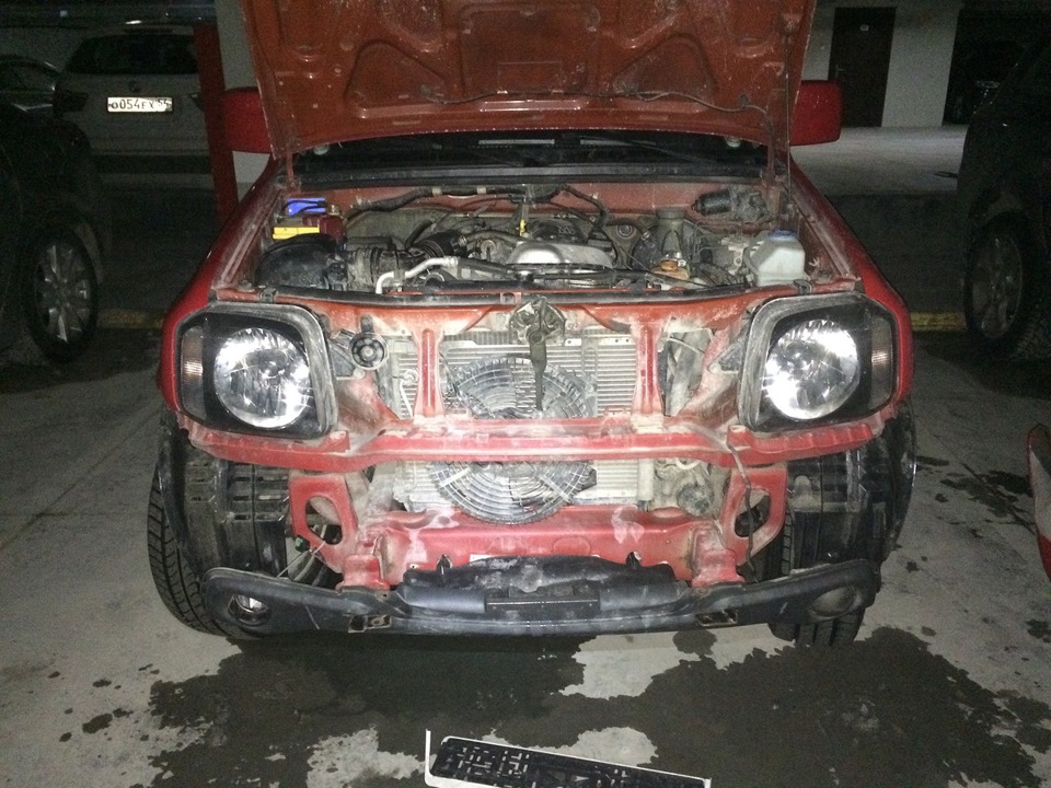 кишочки видно — Suzuki Jimny (1G)