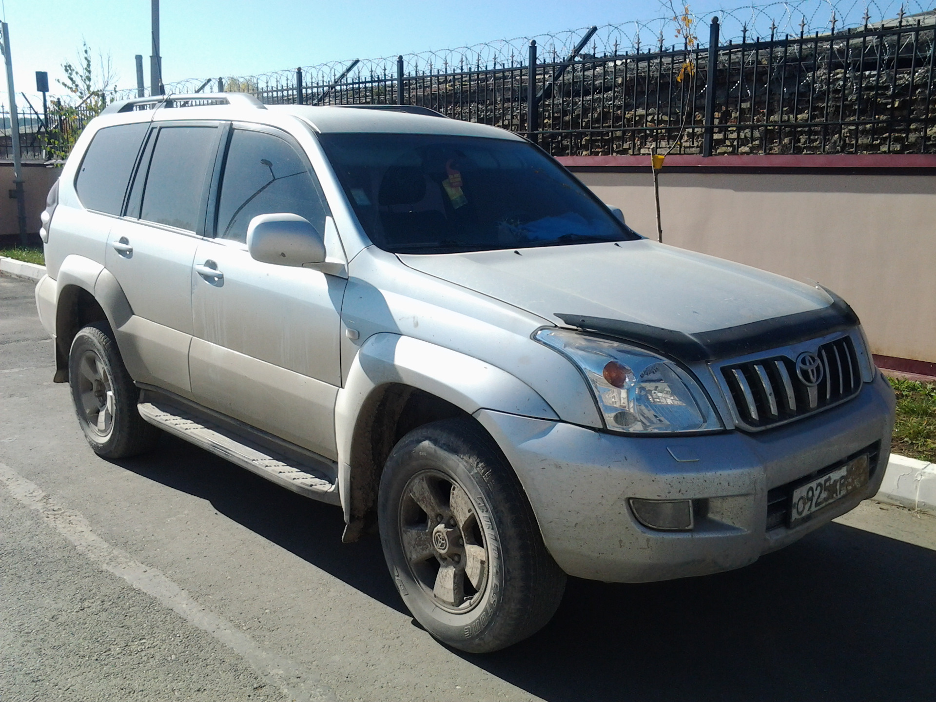 Toyota Land Cruiser Prado 120 4 0