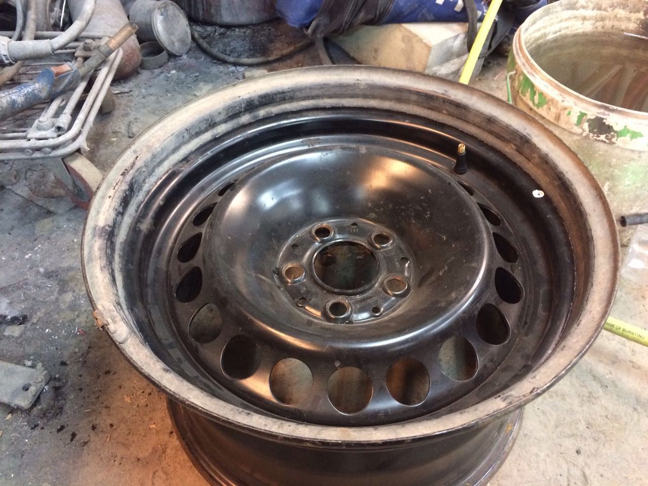 Кастом штампы R17 #эпизод1 — Mercedes-Benz 190 (W201), 2,3 л, 1990 года ...