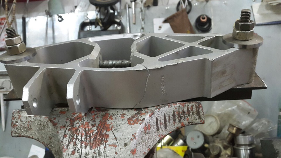 Ремонт алюминиевого поворотного кулака снегохода — Аргонщик.рф на DRIVE2