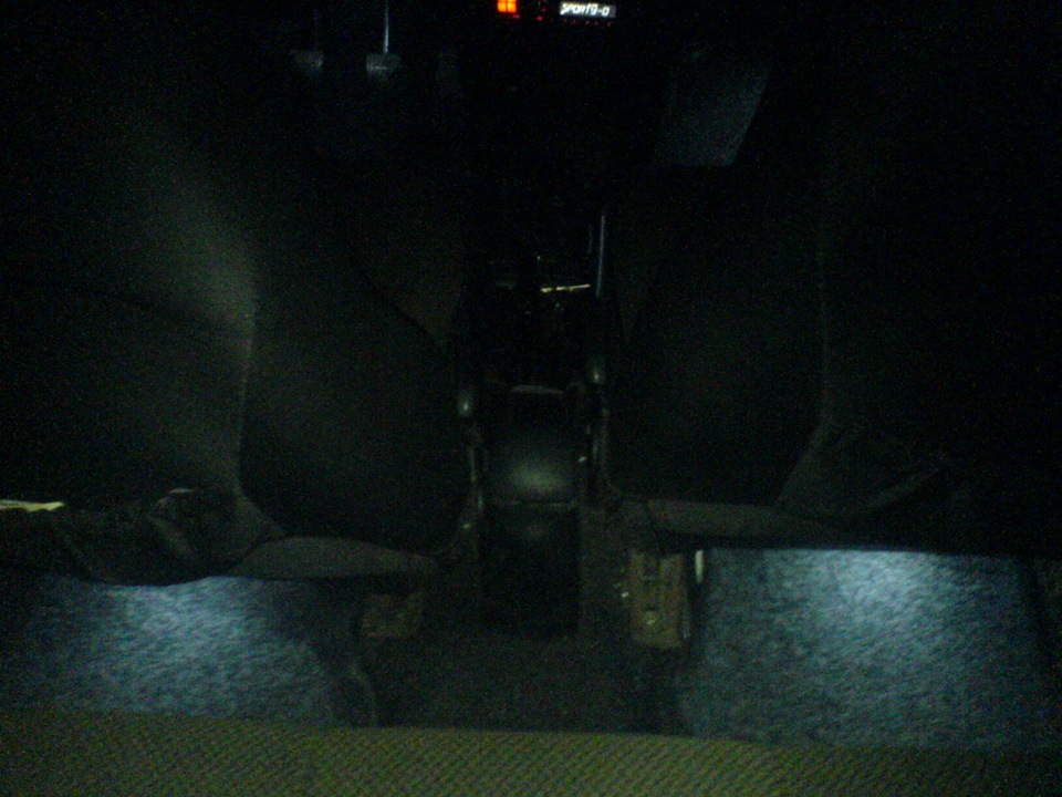 подсветка в ноги — Lada 2114, 1,5 л, 2006 года | электроника | DRIVE2