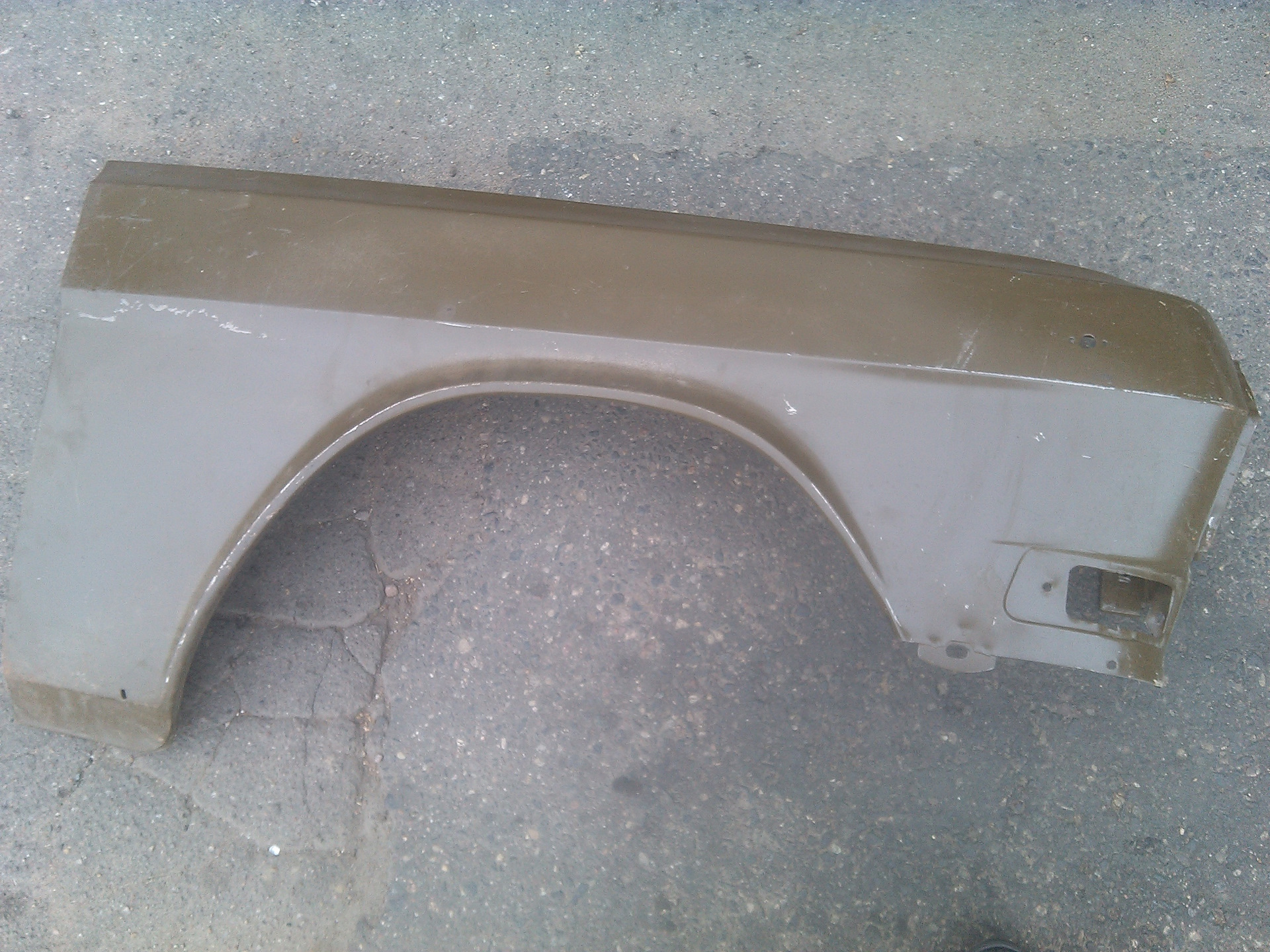 переднее крыло газ 24. крыло газ 24. переднее правое крыло газ 24. крыло газ 24. газ 24 передние крылья.