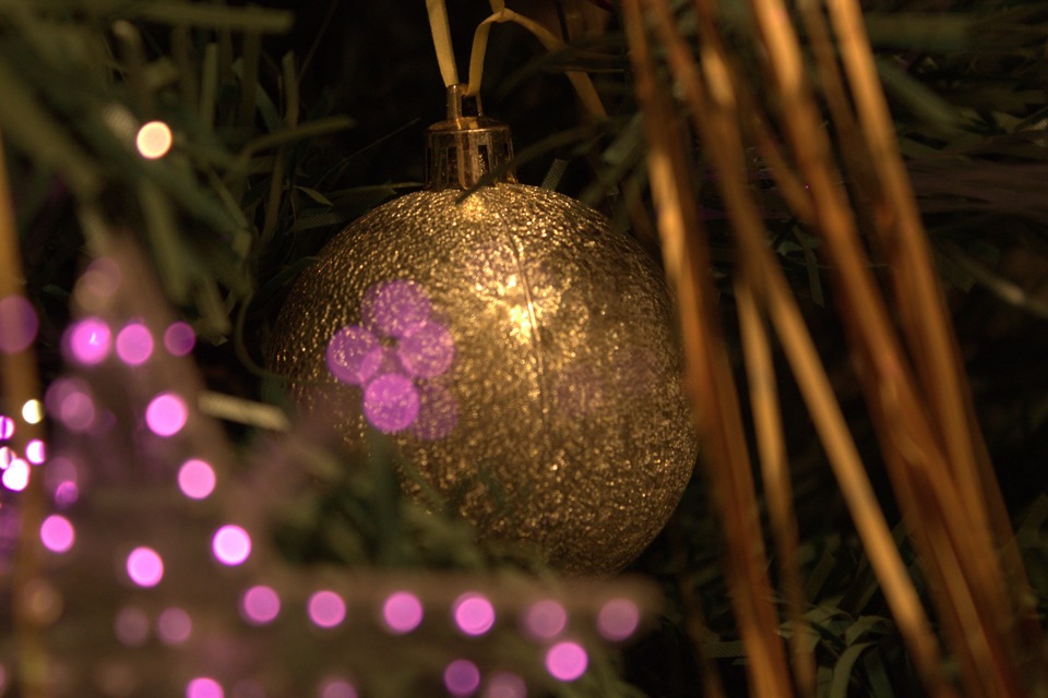 Поздравляю всех с наступающим Новым 2015 годом, друзья ...