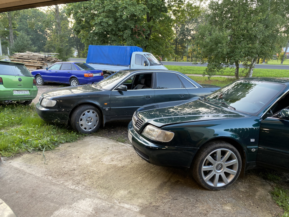 Замена масла и колхозный ремонт молдингов — Audi A6 (C4), 2,6 л, 1996 ...